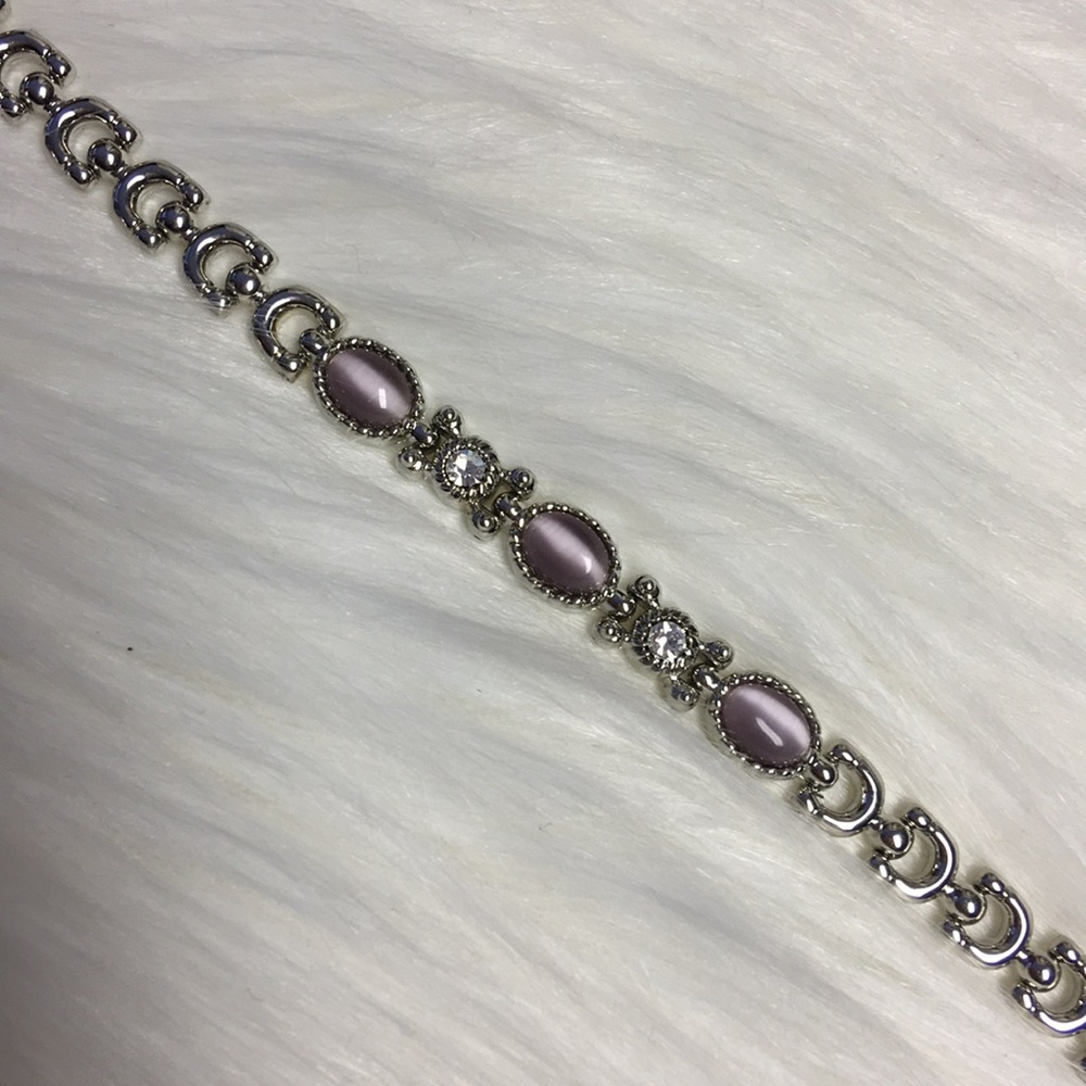 🔴 3 for $25 🔴 Women’s bracelet